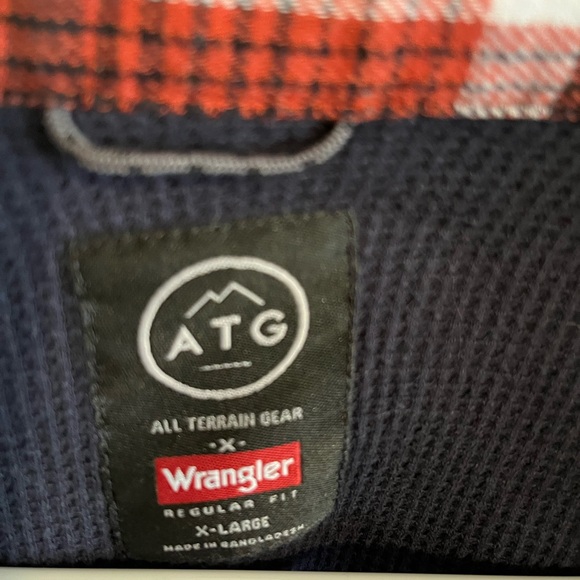 Wrangler Red‎ and Black Lightweight Shirt Jacket - Picture 2 of 6
